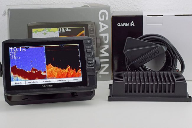 Garmin-panoptix-LiveScope-Echomap-92sv
