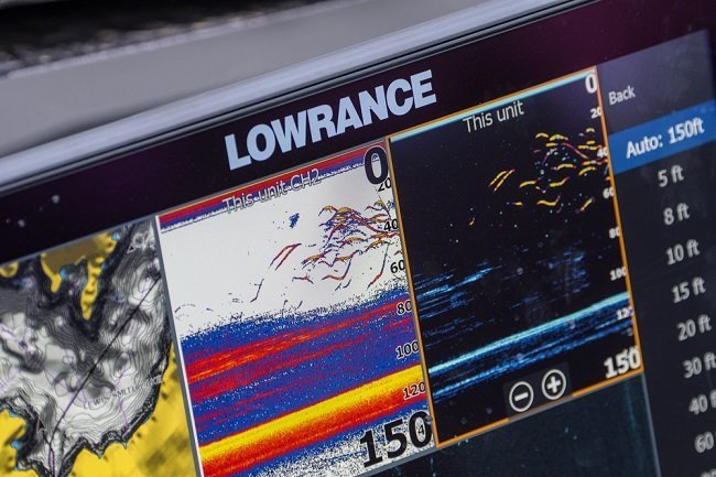 Lowrance-chartplotter-depth-finder